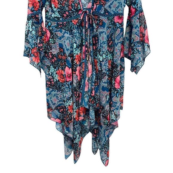 Laundry by Shelli Segal Swim Cover - Picture 3 of 10